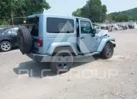 2012 Jeep WRANGLER фото
