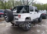 2012 Jeep WRANGLER фото