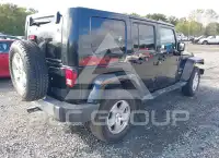 2012 Jeep WRANGLER фото