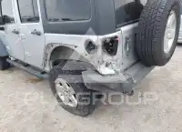 2012 Jeep WRANGLER фото