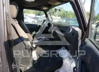 2012 Jeep WRANGLER фото