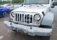 2012 Jeep WRANGLER фото