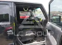 2012 Jeep WRANGLER фото