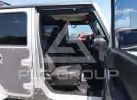 2012 Jeep WRANGLER фото