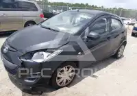2012 Mazda 2 фото
