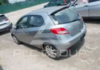 2012 Mazda 2 фото
