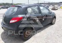 2012 Mazda 2 фото