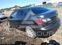 2012 Mazda 3 photo