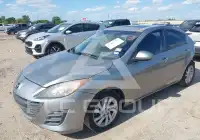 2012 Mazda 3 photo