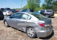 2012 Mazda 3 photo