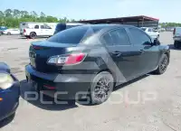 2012 Mazda 3 photo