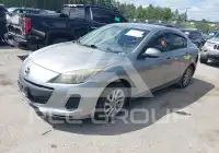 2012 Mazda 3 фото
