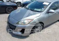 2012 Mazda 3 photo
