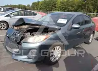 2012 Mazda 3 photo