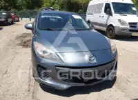 2012 Mazda 3 photo
