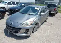 2012 Mazda 3 photo