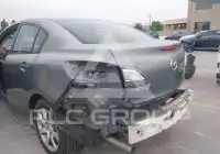 2012 Mazda 3 photo