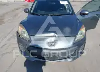 2012 Mazda 3 photo