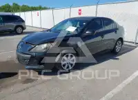 2012 Mazda 3 photo