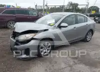 2012 Mazda 3 photo