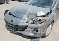 2012 Mazda 3 photo