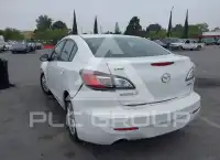 2012 Mazda 3 photo