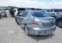 2012 Mazda 3 photo