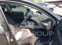 2012 Mazda 3 photo