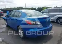 2012 Mazda 3 photo