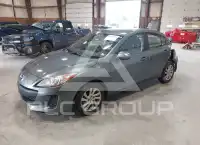 2012 Mazda 3 photo