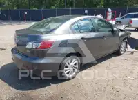 2012 Mazda 3 фото