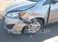 2012 Mazda 5 photo