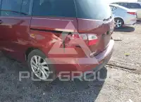 2012 Mazda 5 photo