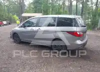 2012 Mazda 5 photo