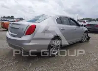 2012 Lincoln MKS photo