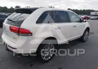 2012 Lincoln MKX photo