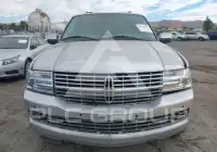 2012 Lincoln NAVIGATOR photo
