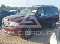 2012 Lincoln NAVIGATOR photo