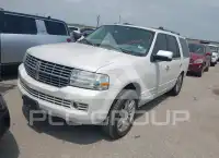 2012 Lincoln NAVIGATOR photo