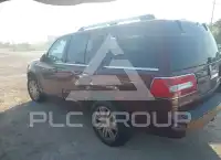 2012 Lincoln NAVIGATOR photo