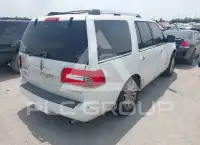 2012 Lincoln NAVIGATOR photo