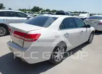 2012 Lincoln MKZ photo