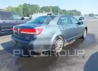 2012 Lincoln MKZ photo