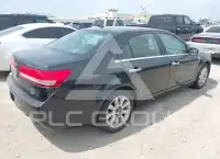 2012 Lincoln MKZ photo