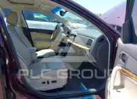 2012 Lincoln MKZ photo