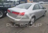 2012 Lincoln MKZ photo