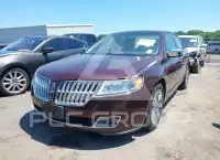 2012 Lincoln MKZ photo