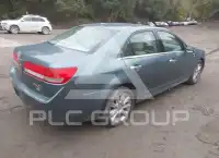 2012 Lincoln MKZ photo