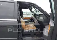 2012 Lincoln NAVIGATOR фото