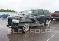 2012 Lincoln NAVIGATOR фото
